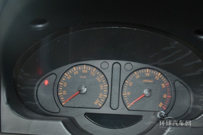 2014款 1.3L 手動尊貴型