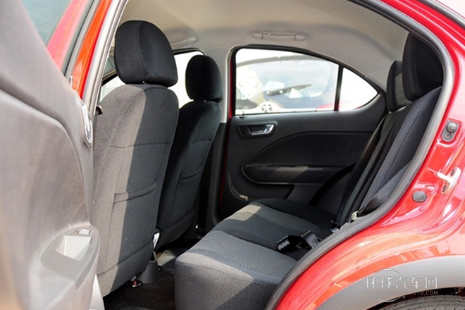 2014款 CROSS 1.3L 手動豪華型