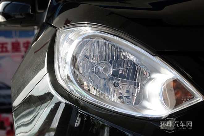 2013款 1.5L CVT豪華型