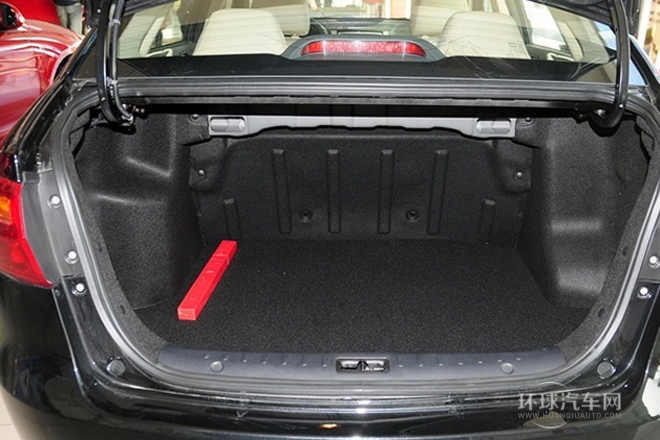 2013款 1.5L CVT豪華型