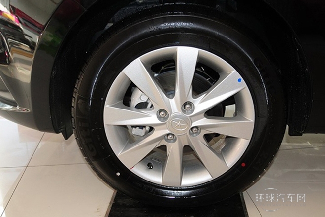 2013款 1.5L CVT豪華型