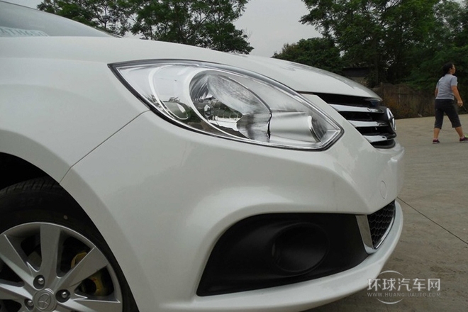 2013款 1.5L CVT舒適型