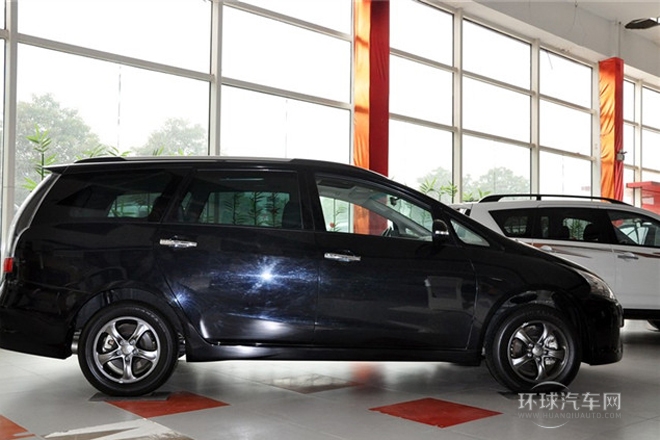 2009款 2.4 七座舒適版