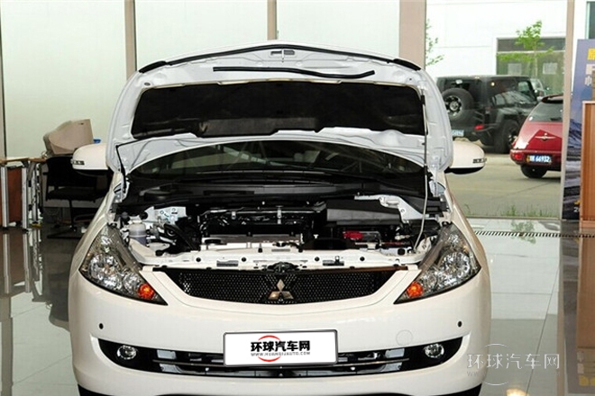 2009款 2.4 七座豪華版