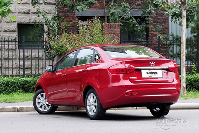 2013款 1.5L 手動豪華型