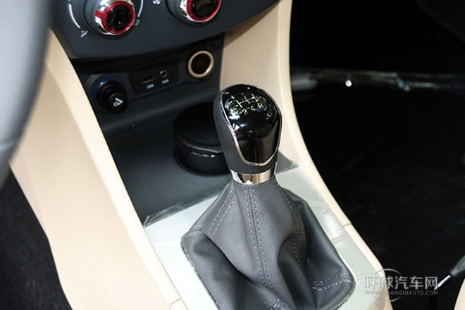 2013款 1.5L 手動豪華型