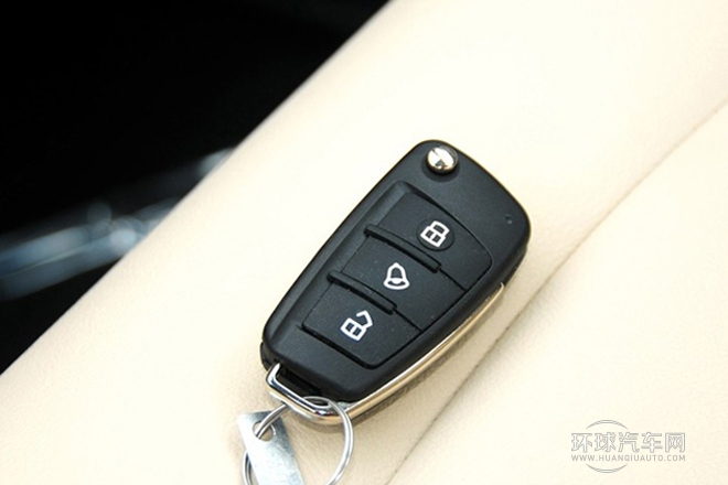 2013款 1.5L 手動豪華型