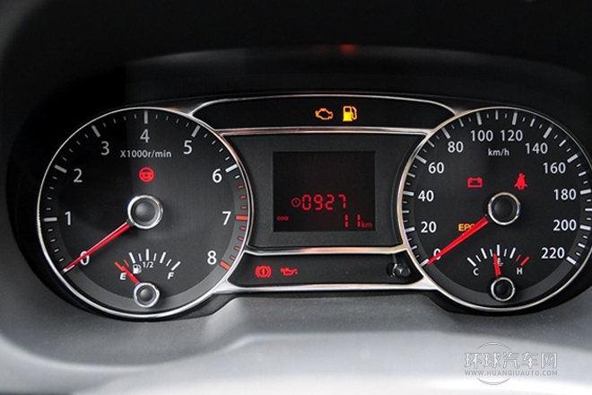 2013款 1.5L 手動舒適型