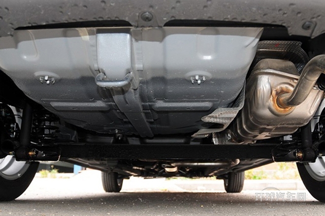 2013款 1.5L 手動舒適型