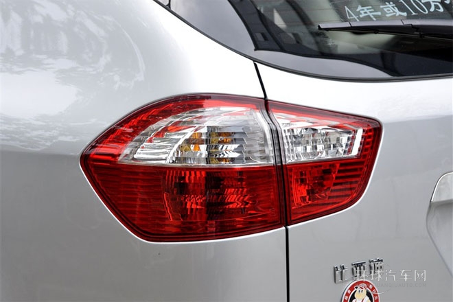 2013款 勁悅版 2.4L 手動豪華型