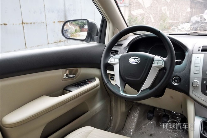 2013款 勁悅版 2.4L 手動豪華型