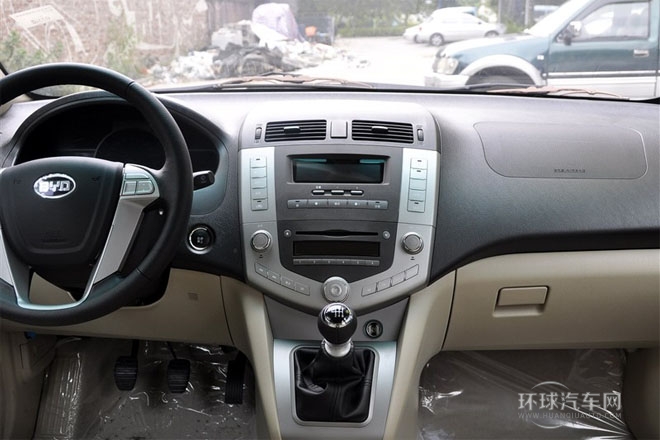 2013款 勁悅版 2.4L 手動豪華型