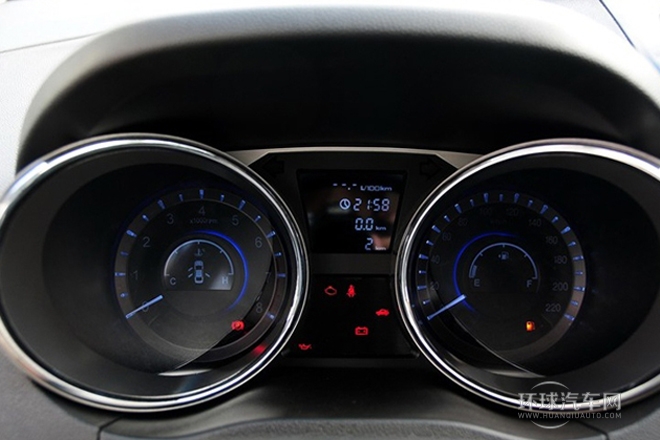 2013款 1.5L MT舒適型