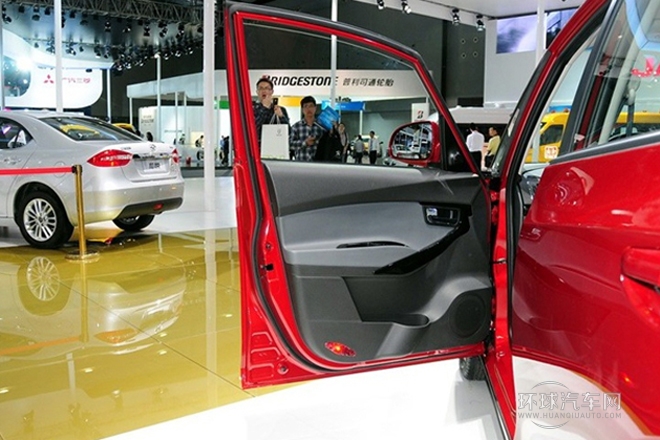 2013款 1.8L AT尊貴型