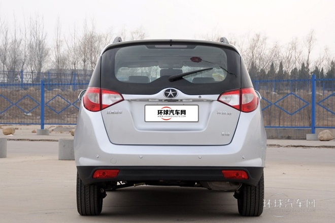 2013款 1.8L MT豪華型