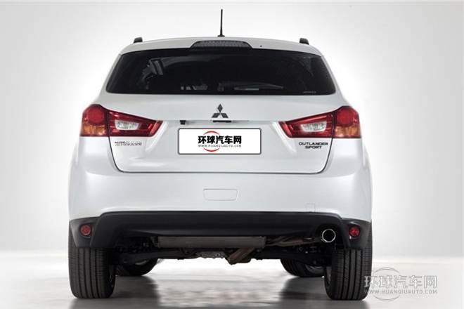 2013款 2.0L 兩驅運動導航版 5座