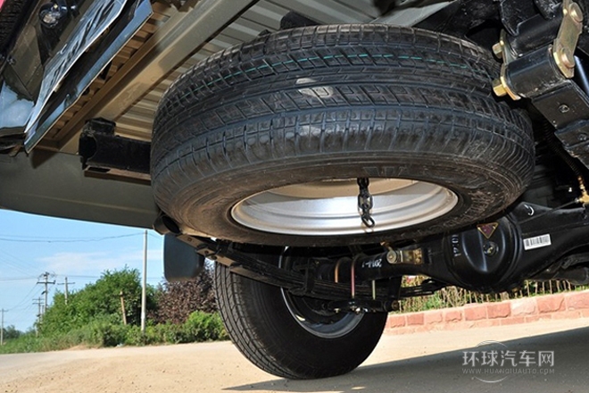 2014款 2.5T財運版長軸4B2-95C43