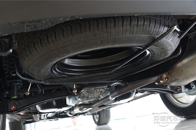 2013款 2.4L 四驅豪華導航版 7座