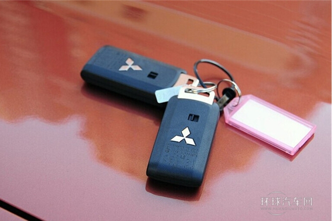 2013款 2.4L 四驅精英GT版 7座