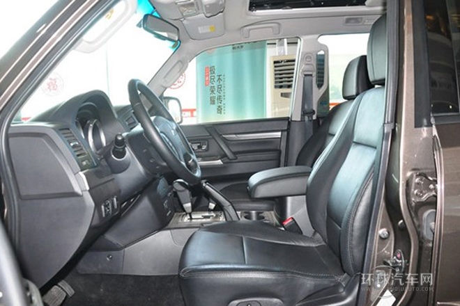 2012款 3.8L 三門炫酷版