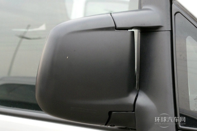 2011款 2.0L穿梭 汽油標(biāo)準(zhǔn)版