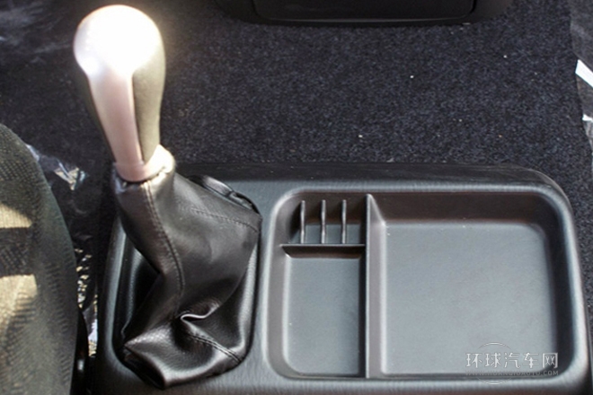 2011款 2.0T祥和 汽油標準版