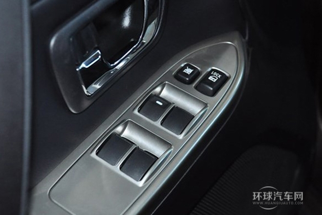 2012款 3.8L 旗艦版