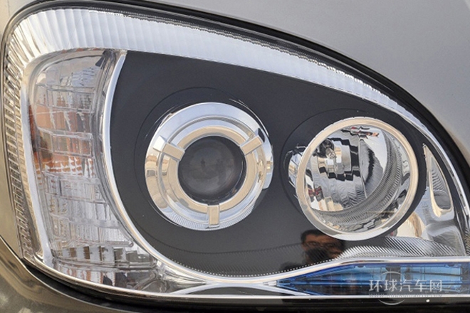 2011款 2.0T祥和 汽油豪華版