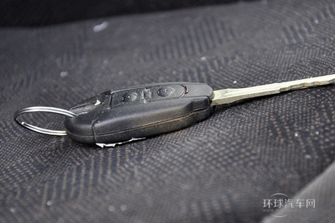 2011款 2.0T祥和 汽油豪華版