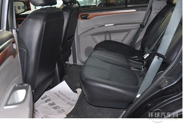 2011款 3.0L 豪華導(dǎo)航版