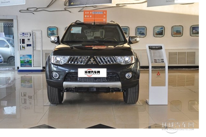 2011款 3.0L 豪華導航版