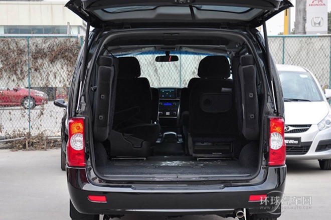 2011款 2.4L祥和 汽油標(biāo)準(zhǔn)版