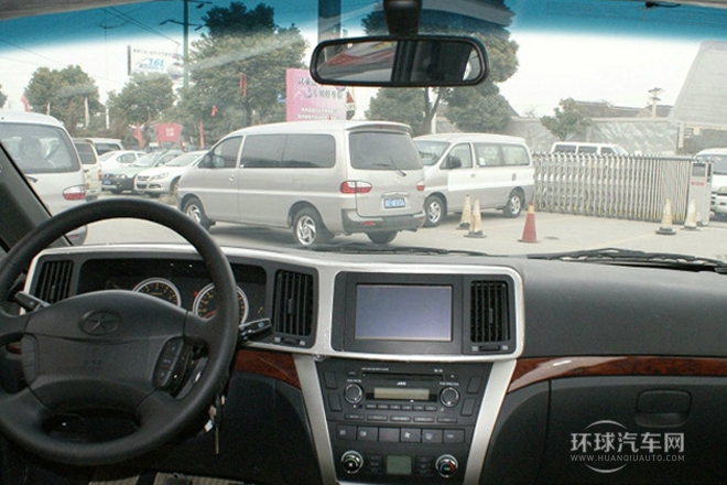 2011款 2.4L祥和 汽油豪華版