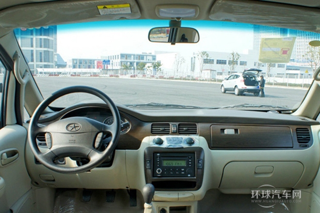 2011款 2.4L政采版 手動豪華型