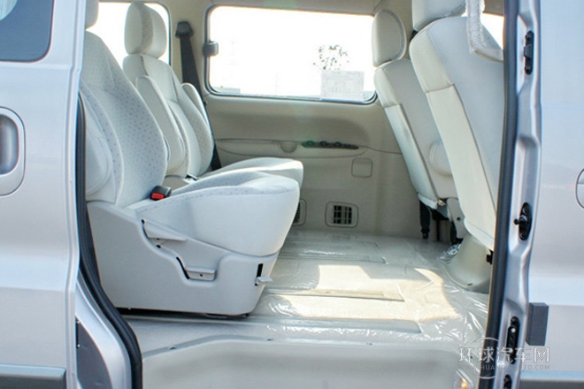 2011款 2.4L政采版 手動豪華型