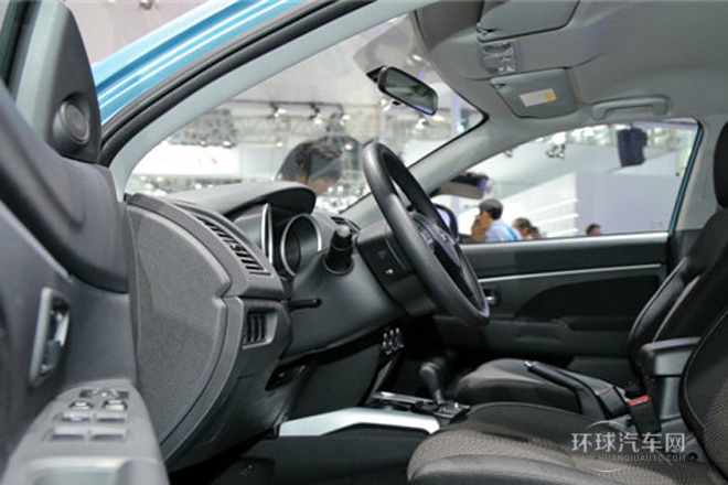 2014款 2.0L 自動兩驅精英版