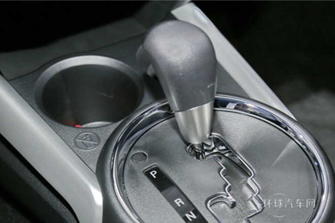 2014款 2.0L 自動兩驅精英版