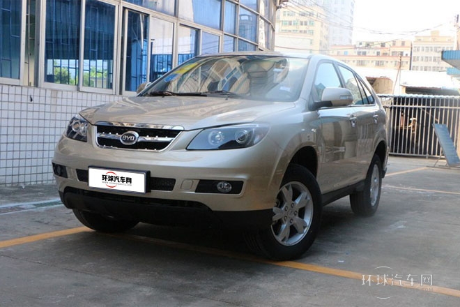 2013款 白金版 2.0L 手動豪華型