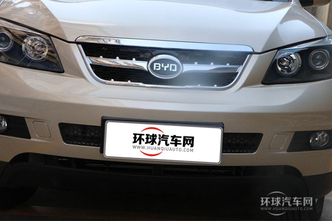 2013款 白金版 2.0L 手動豪華型