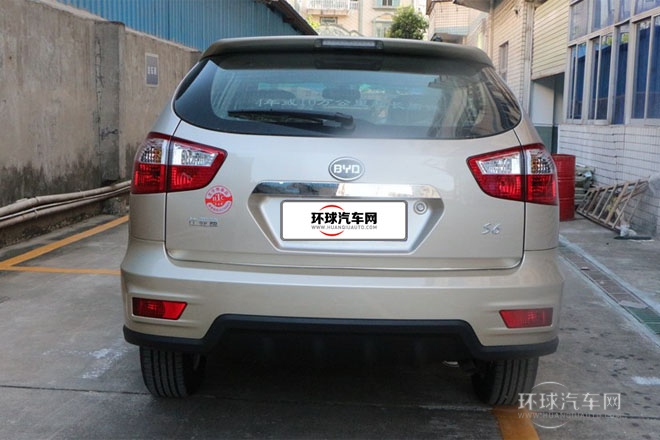 2013款 白金版 2.0L 手動豪華型