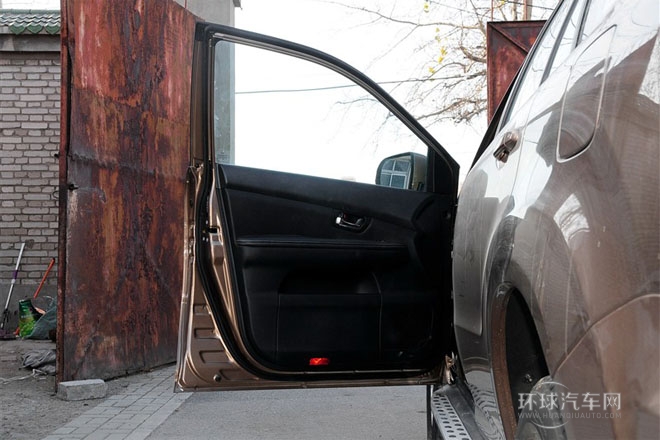 2013款 白金版 2.0L 手動精英型