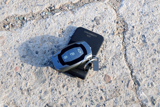 2013款 白金版 2.0L 手動精英型