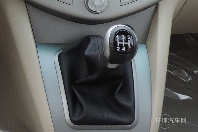 2013款 白金版 2.4L 手動精英型