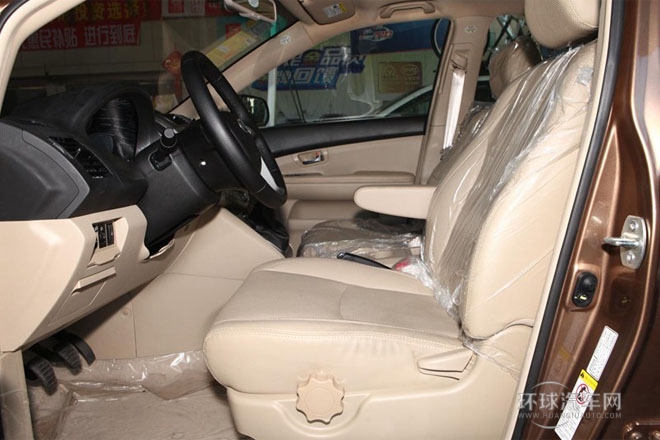 2013款 白金版 2.4L 手動精英型