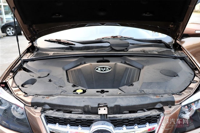 2013款 白金版 2.4L 自動(dòng)精英型