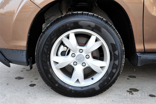 2013款 白金版 2.4L 自動精英型