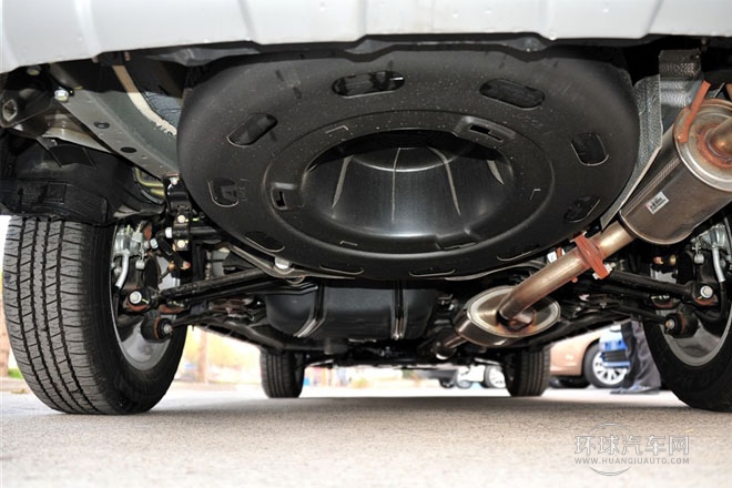 2013款 白金版 2.4L 自動精英型