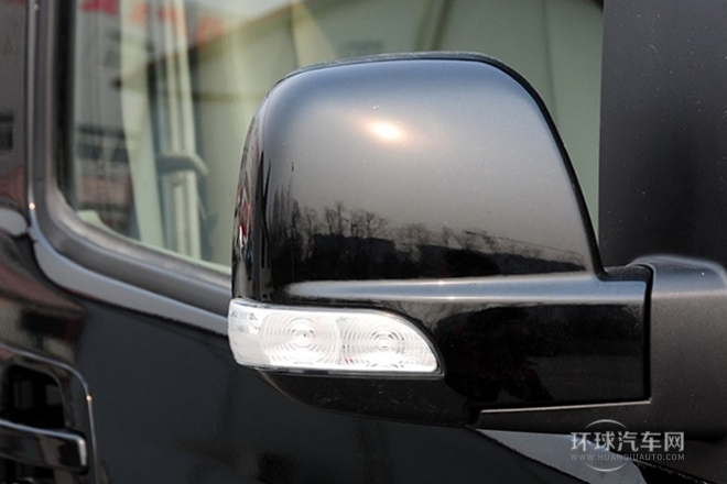 2013款 2.0T 汽油手動(dòng)公務(wù)版