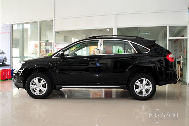 2013款 白金版 2.4L 自動尊榮型