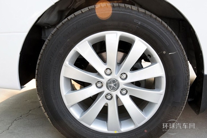 2013款 2.0T 汽油自動(dòng)公務(wù)版